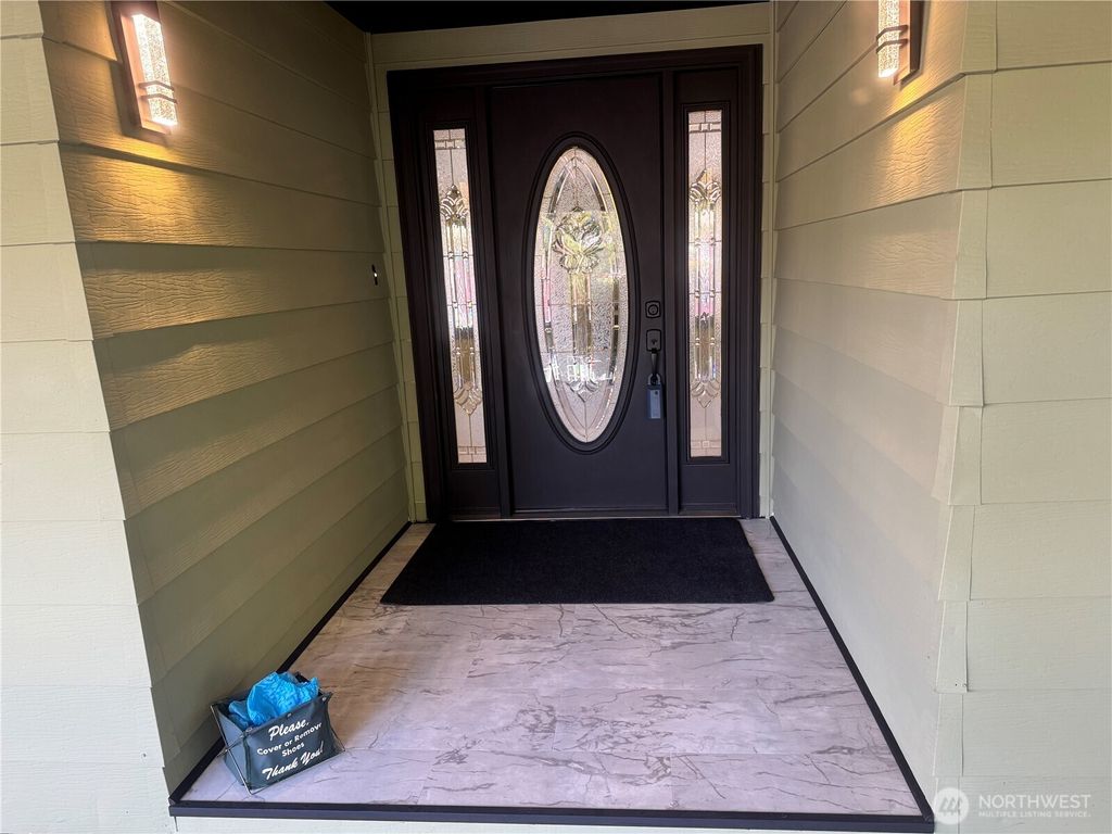 listing image 9361942252205178102
