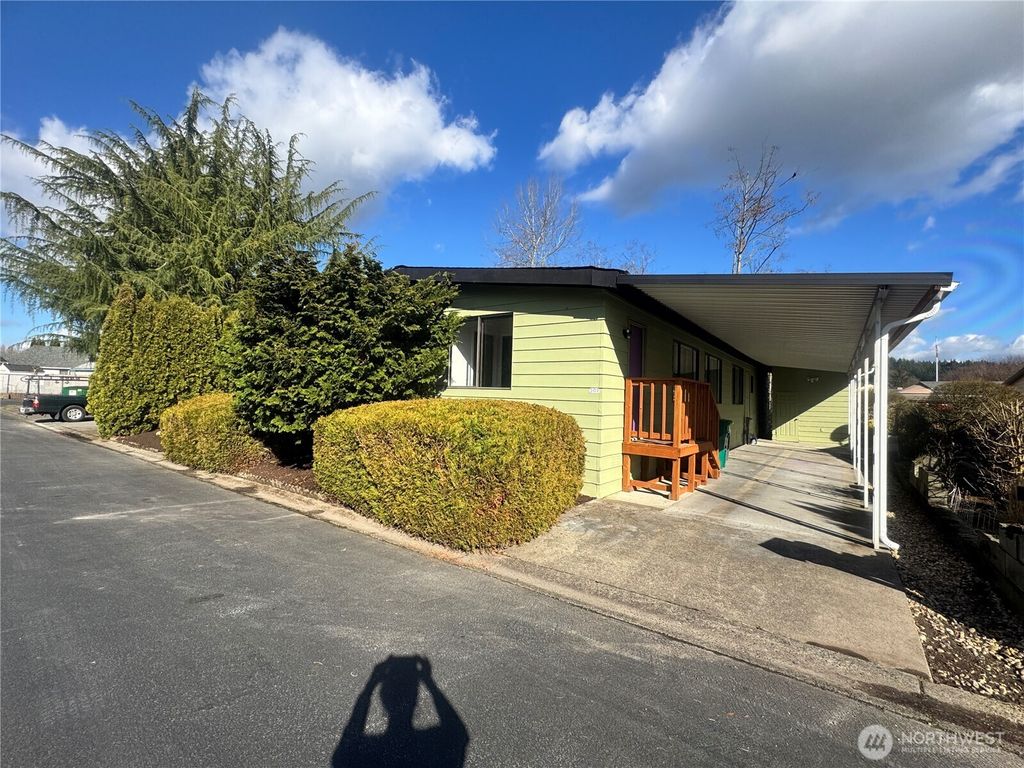listing image 9366726674456892311