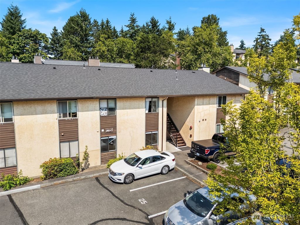 Photo of 12424 NE 145th Street #C-25, Kirkland, WA 98034 (MLS # 2425554)