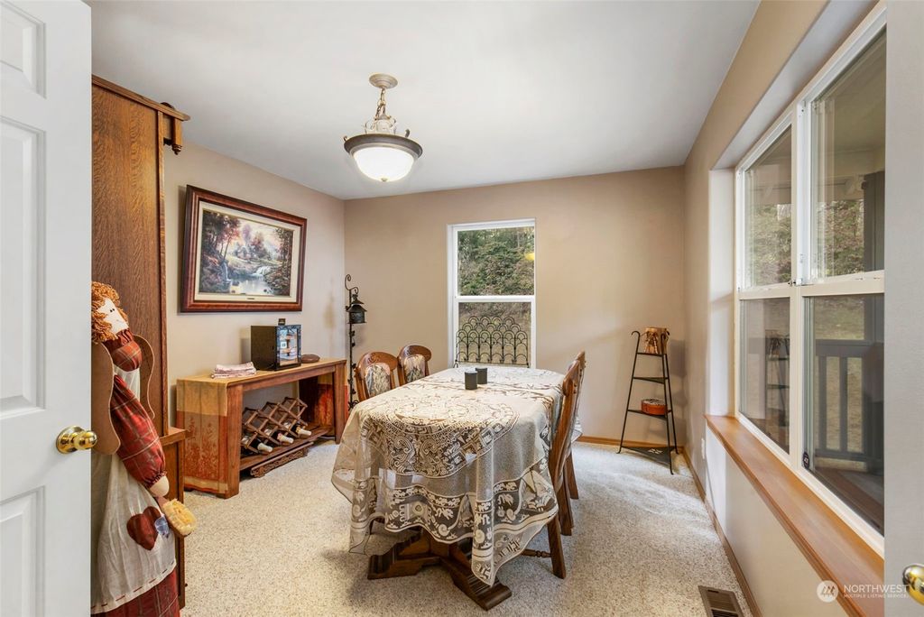 listing image 9366257358764749188