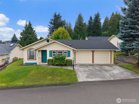 Photo of 108 Carl Sandburg Drive, Centralia, WA 98531 (MLS # 2542834)