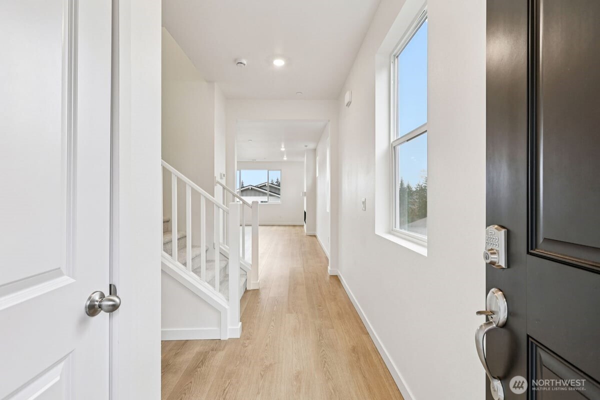 10316 6th Place SE SW 16