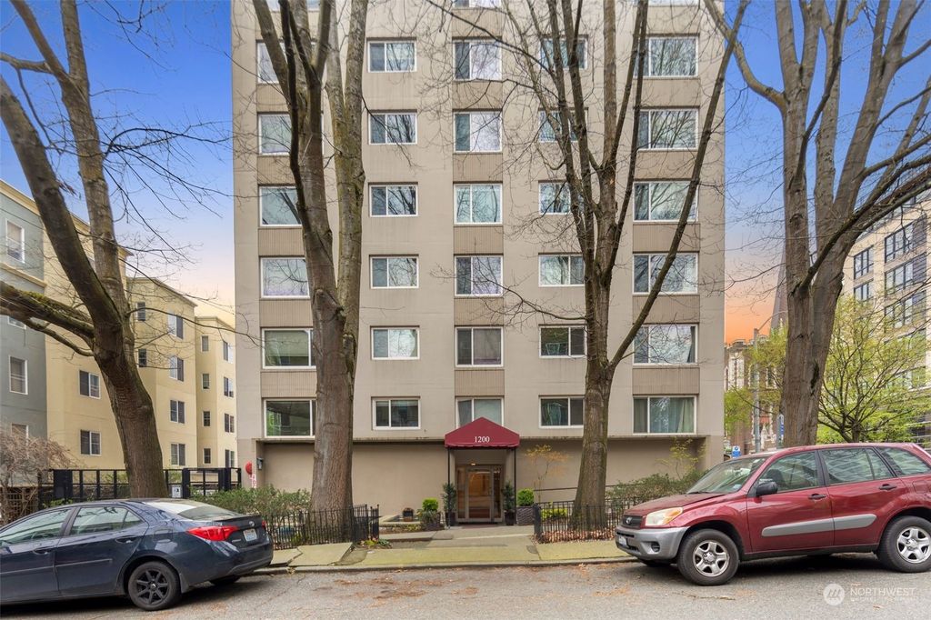 Photo of 1200 Boylston Avenue #900, Seattle, WA 98101 (MLS # 2217597)