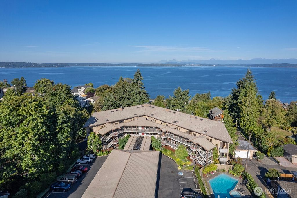 Photo of 7019 47th Avenue SW #3, Seattle, WA 98136 (MLS # 2416806)