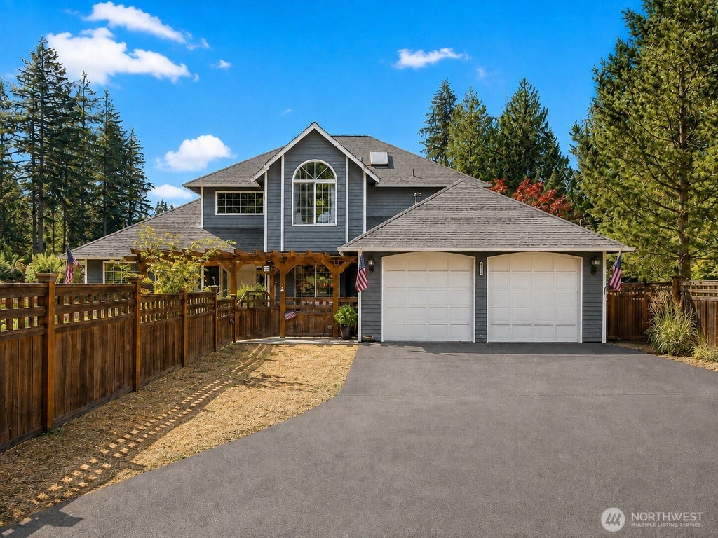 Photo of 12110 29th Avenue SE, Everett, WA 98208 (MLS # 2569527)