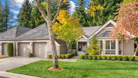 Photo of 1796 Bellevue Way NE #11, Bellevue, WA 98004 (MLS # 2599546)
