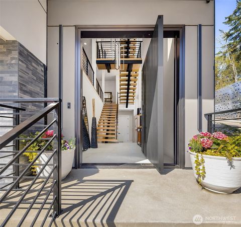 11865 SE 5th Street Bellevue WA 98005