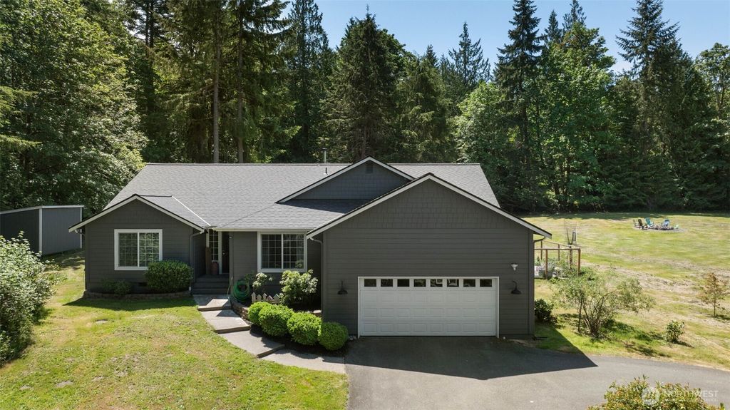 Photo of 9193 SE Willock Road, Olalla, WA 98359 (MLS # 2531745)