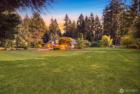 Photo of 21727 NE 79th Street, Redmond, WA 98053 (MLS # 2565470)