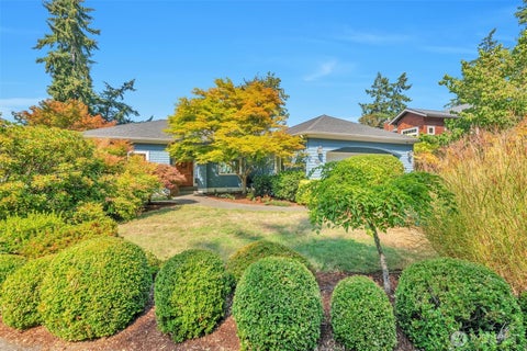 Photo of 302 Noblecliff Place, Langley, WA 98260 (MLS # 2575117)