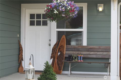 Photo of 1802 W 11th St, Port Angeles, WA 98363 (MLS # 2425037)