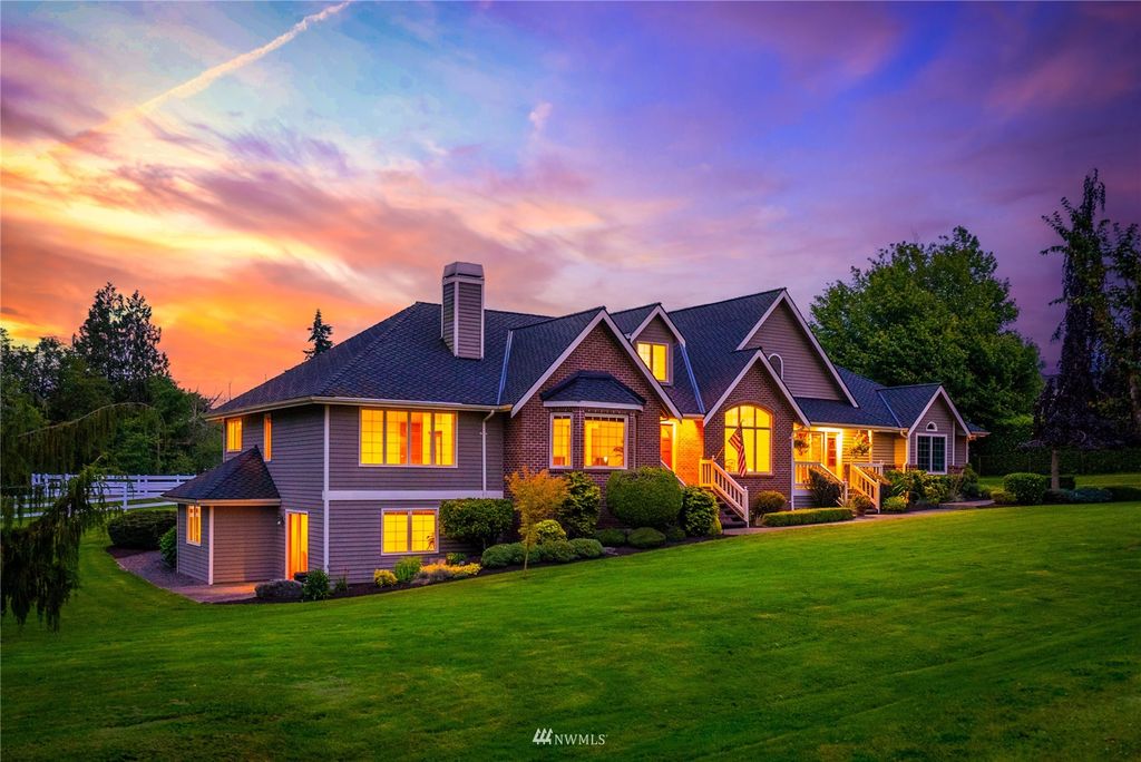 Photo of 6211 76TH Drive SE, Snohomish, WA 98290 (MLS # 1963421)
