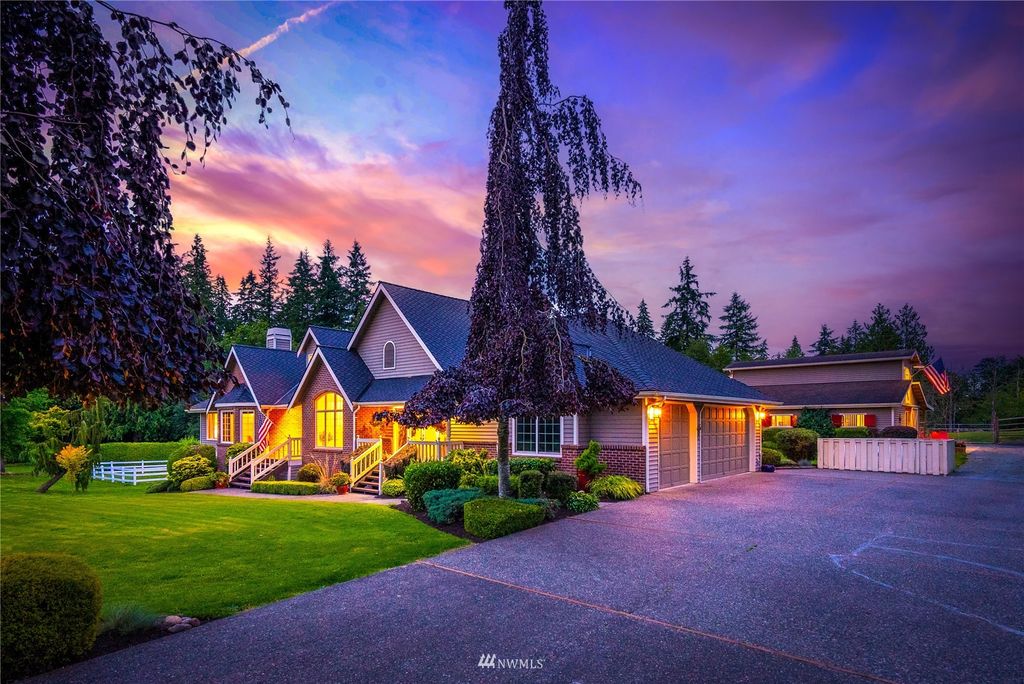 Photo of 6211 76TH Drive SE, Snohomish, WA 98290 (MLS # 1963421)
