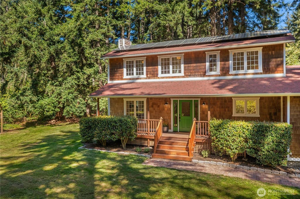 Photo of 9190 NE Ruys Lane, Bainbridge Island, WA 98110 (MLS # 2572571)