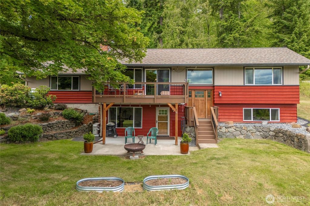 Photo of 4266 356th Drive SE, Fall City, WA 98024 (MLS # 2389706)