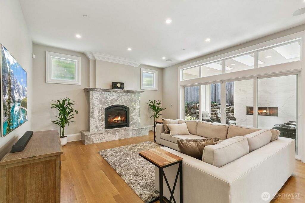 Photo of 1503 Lyons Avenue NE, Renton, WA 98059 (MLS # 2388389)