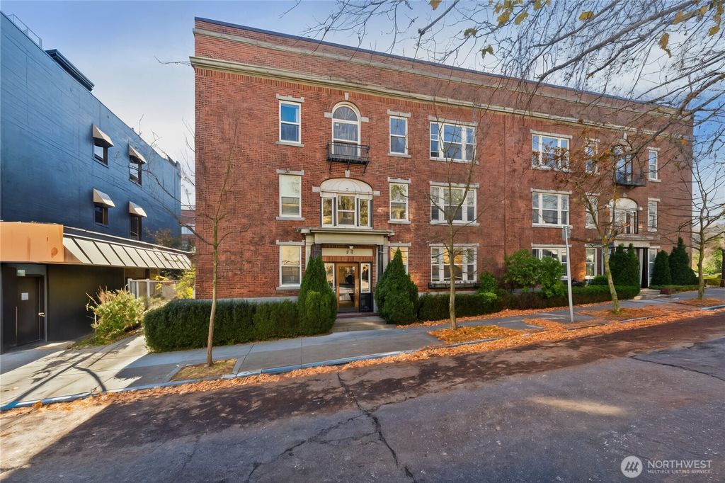 Photo of 905 NE 43rd Street #108, Seattle, WA 98105 (MLS # 2456487)