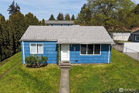 Photo of 515 115th Street S, Tacoma, WA 98444 (MLS # 2509989)