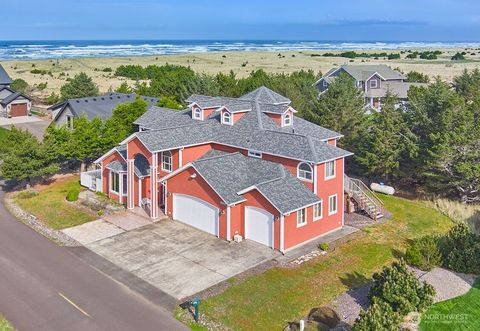 238 25th Street NW Long Beach WA 98631