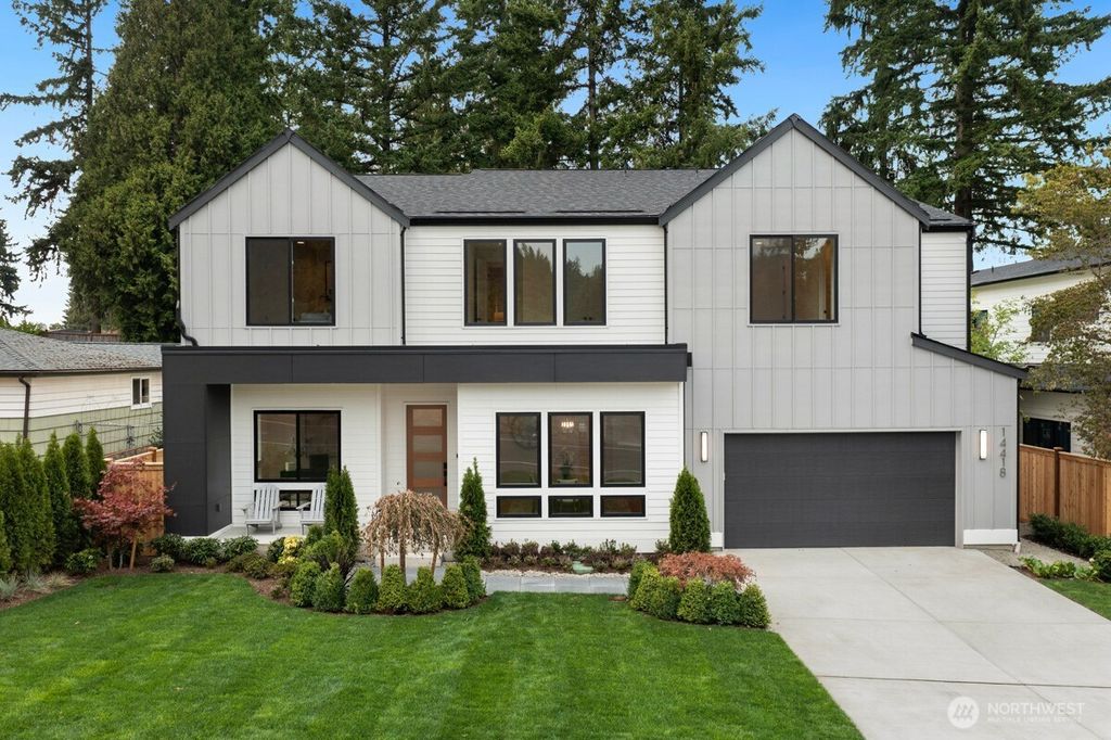 Photo of 14418 SE 40th Street, Bellevue, WA 98006 (MLS # 2427492)
