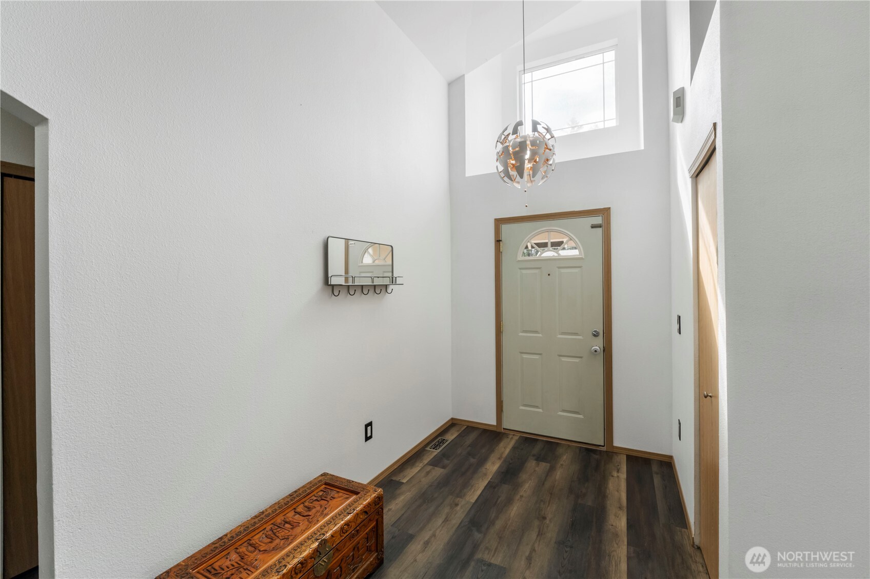 774 Carriage Court Drive W