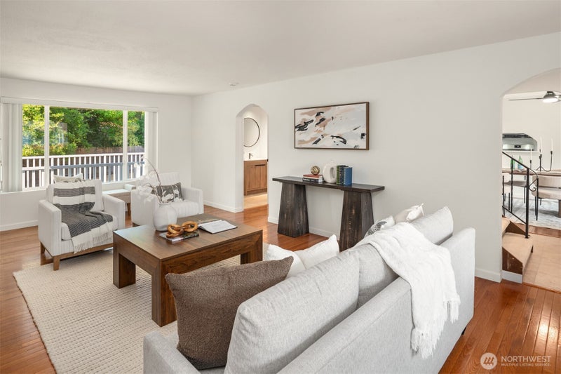 7046 NE 138th Street
