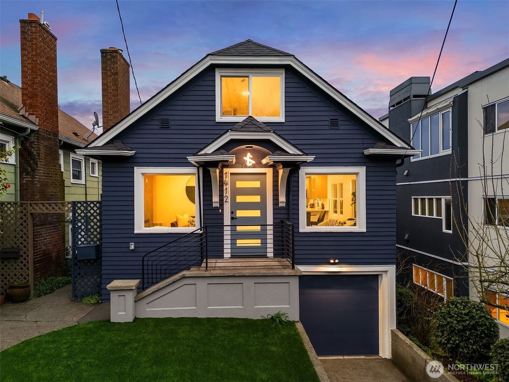 Photo of 1412 Taylor Avenue N, Seattle, WA 98109 (MLS # 2493776)