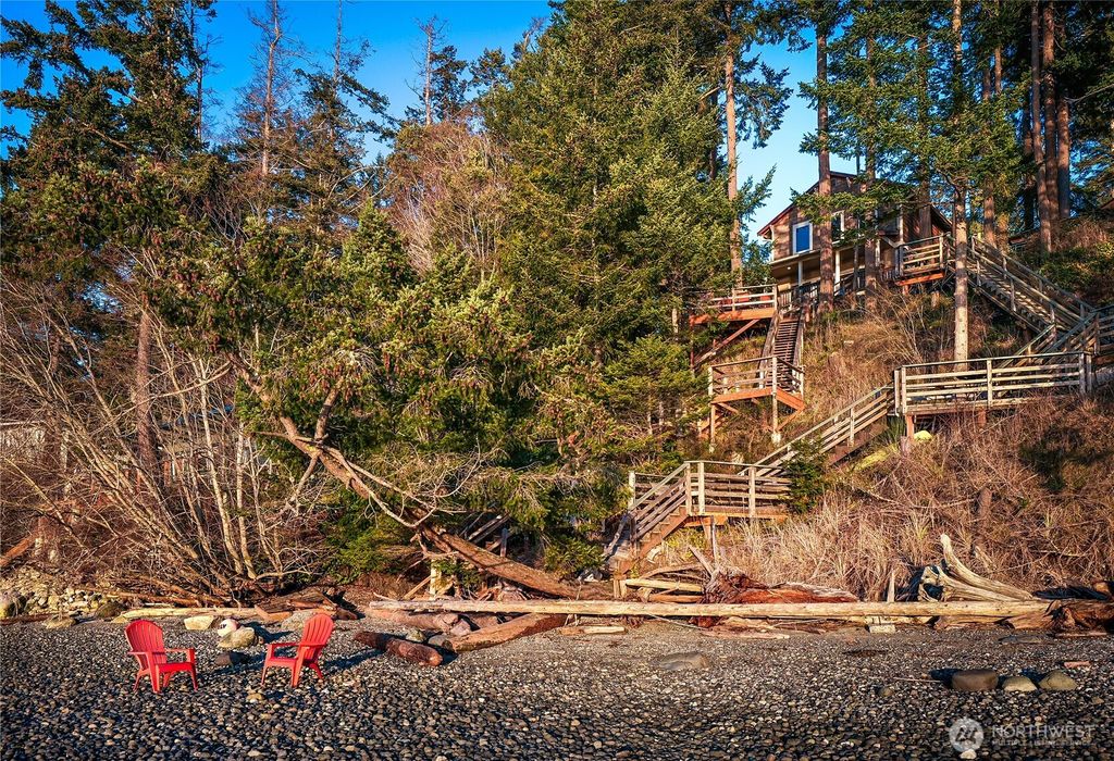 Photo of 18184 Capet Zalsiluce Road, La Conner, WA 98257 (MLS # 2469963)