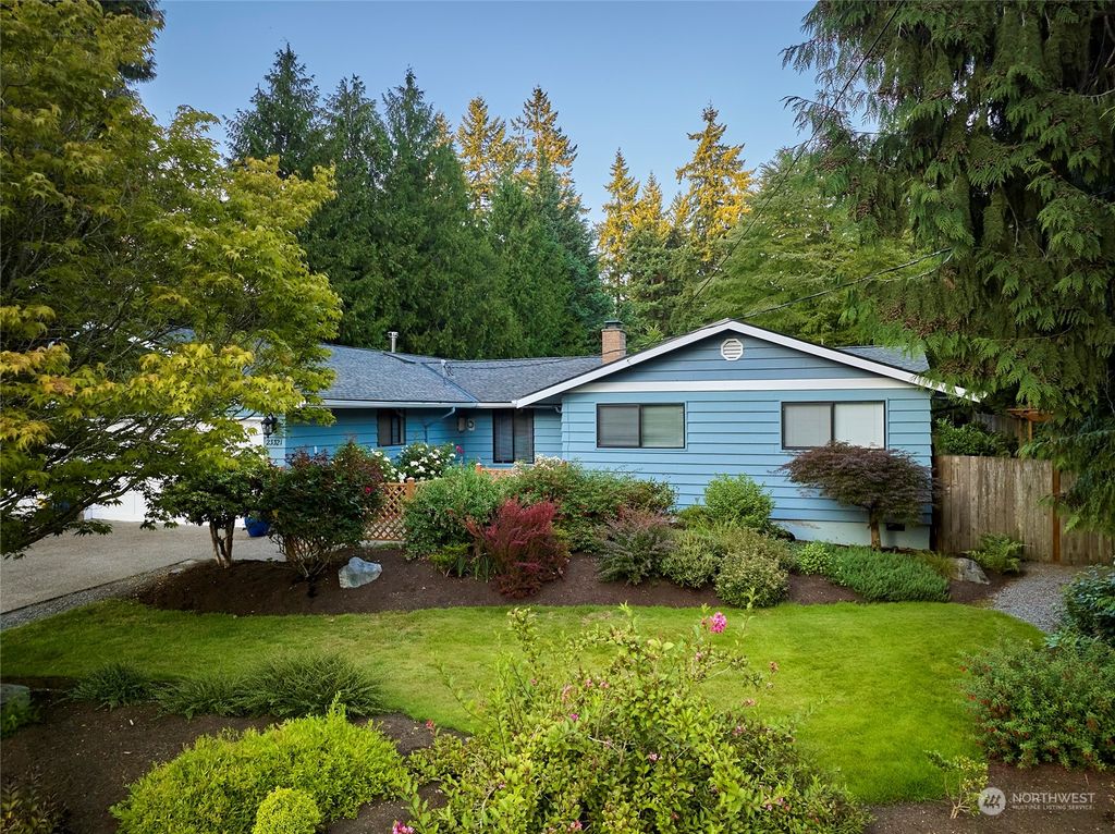 Photo of 23321 34th Avenue W, Brier, WA 98036 (MLS # 2134939)