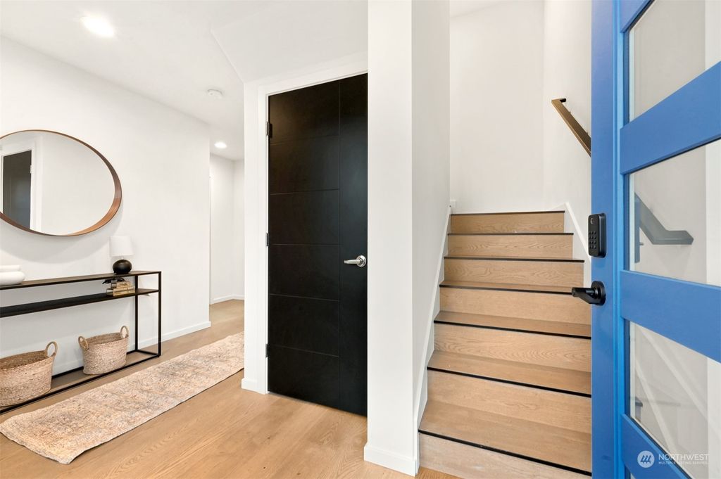 Photo of 6905 Flora Avenue S, Seattle, WA 98108 (MLS # 2032474)