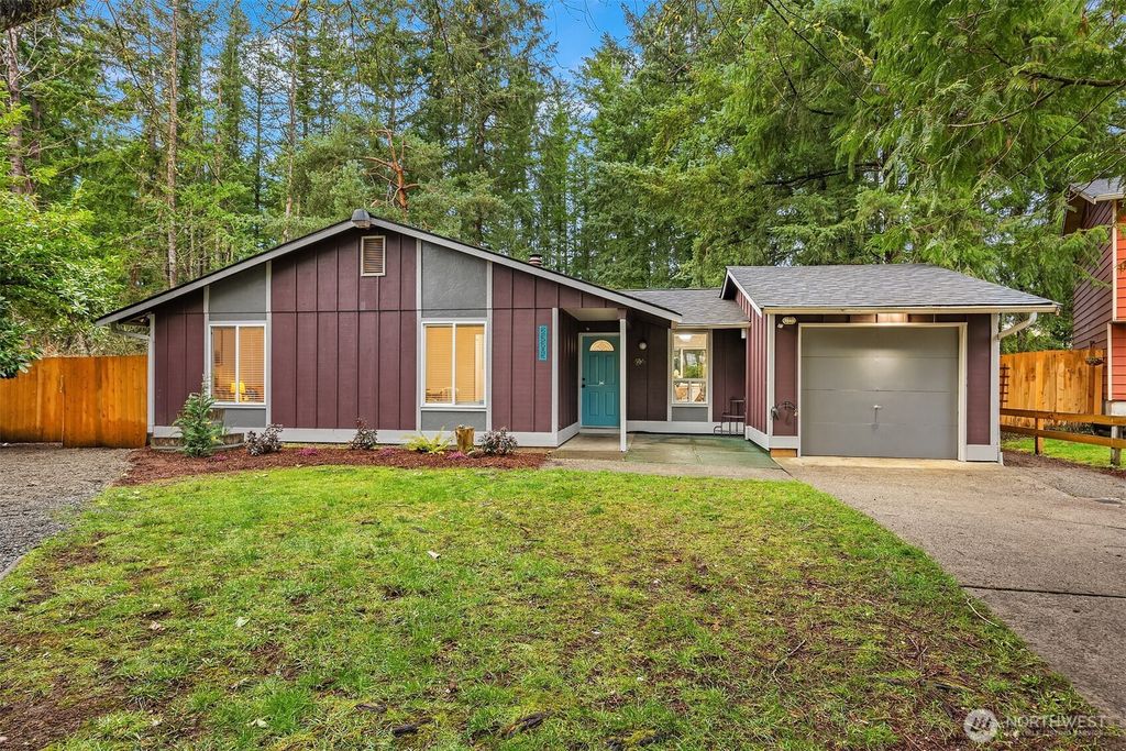 Photo of 23305 SE 265th Street, Maple Valley, WA 98038 (MLS # 2491973)