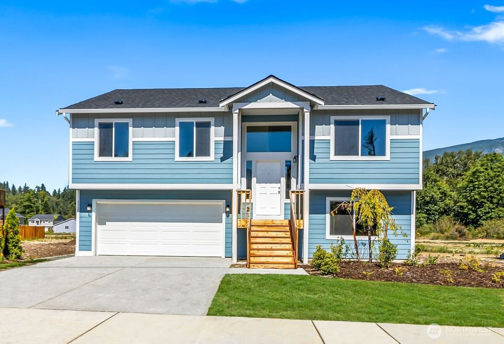 Photo of 1521 Alder Lane, Gold Bar, WA 98251 (MLS # 2436008)
