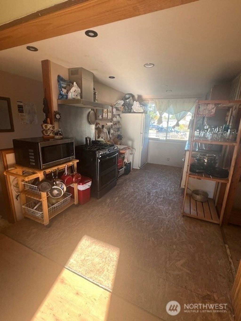 Photo of 120 Aspen Lane S, Pacific, WA 98047 (MLS # 2332667)