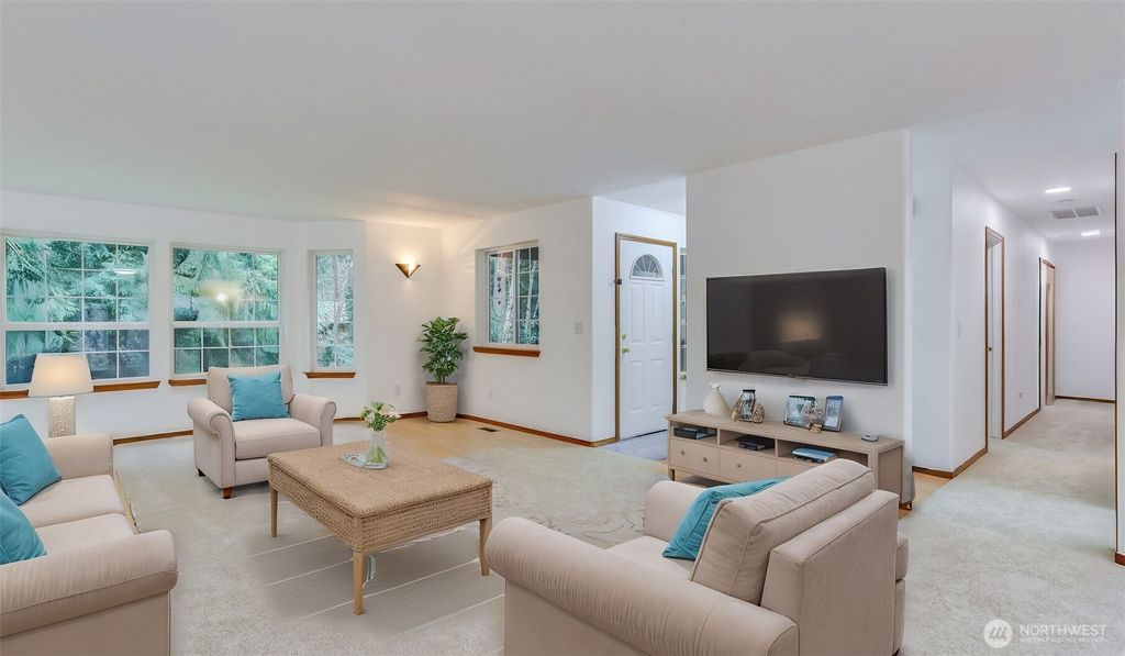 Photo of 12430 176th Avenue SE, Renton, WA 98059 (MLS # 2334816)