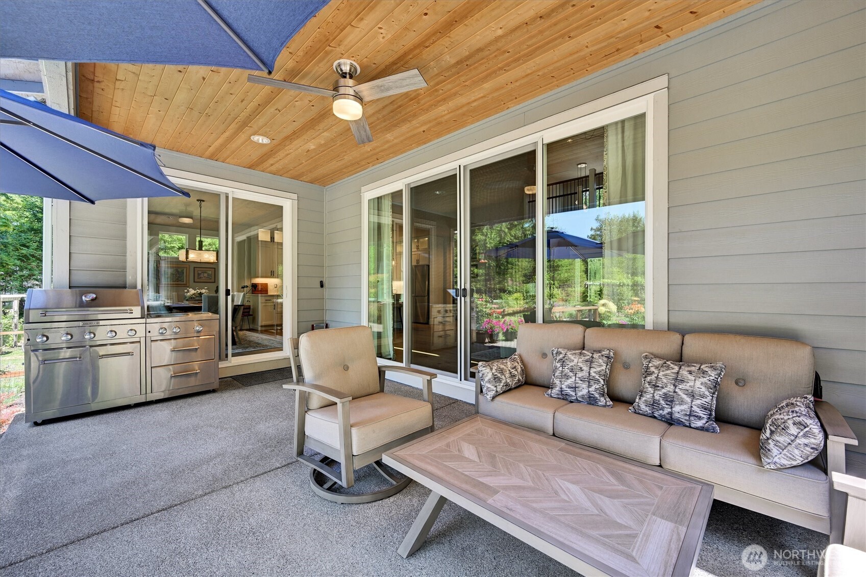 Olympia, Washington, 98502, United States, 4 Bedrooms Bedrooms, ,3 BathroomsBathrooms,Residential,Active,2036369