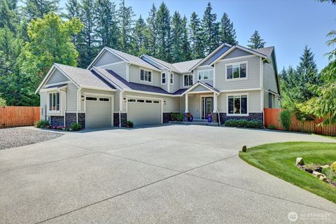 Photo of 7407 Sunset Ridge Lane NW, Olympia, WA 98502 (MLS # 2481422)