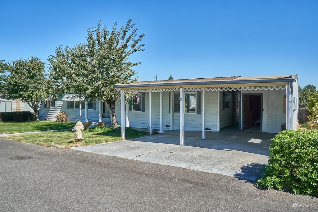 Photo of 2500 Alder Street #22, Milton, WA 98354 (MLS # 1993463)