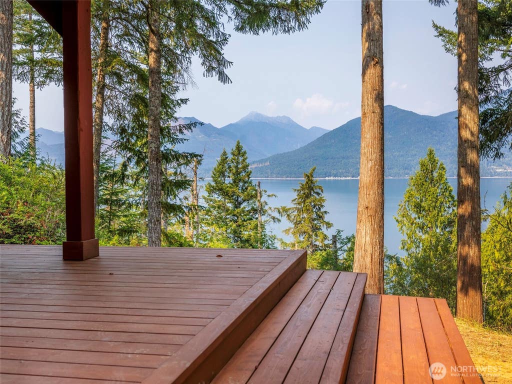 Photo of 124 Foxglove Lane, Quilcene, WA 98376 (MLS # 2572976)