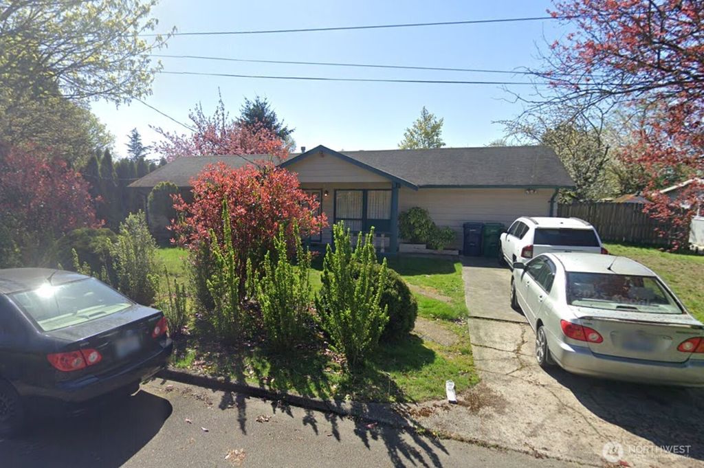 Photo of 1207 316th Street, Federal Way, WA 98023 (MLS # 2397417)