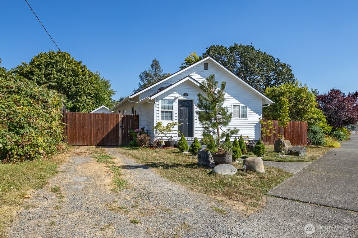 226 SW 16th Street