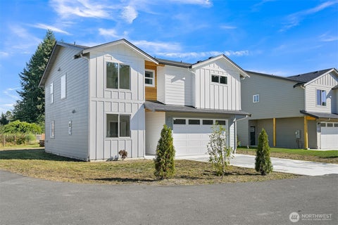 Photo of 712 F And S Grade Rd, Sedro Woolley, WA 98284 (MLS # 2592205)