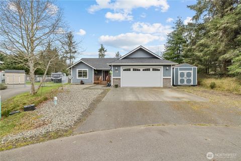 118 Mark Court SE Ocean Shores WA 98569