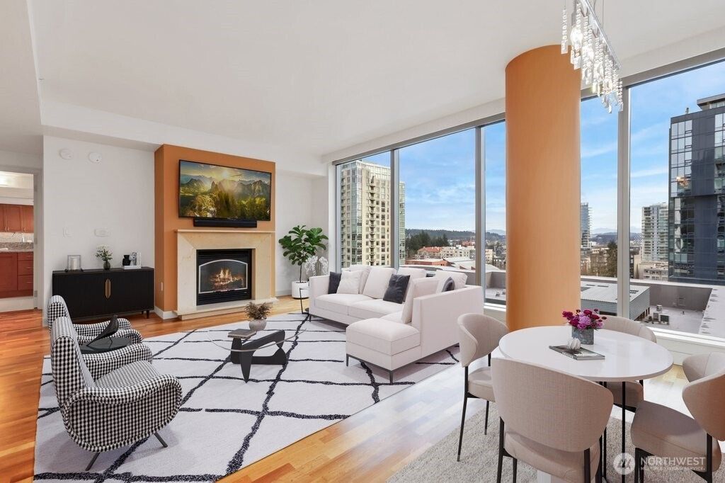 Photo of 10650 NE 9th Place #1520, Bellevue, WA 98004 (MLS # 2470928)