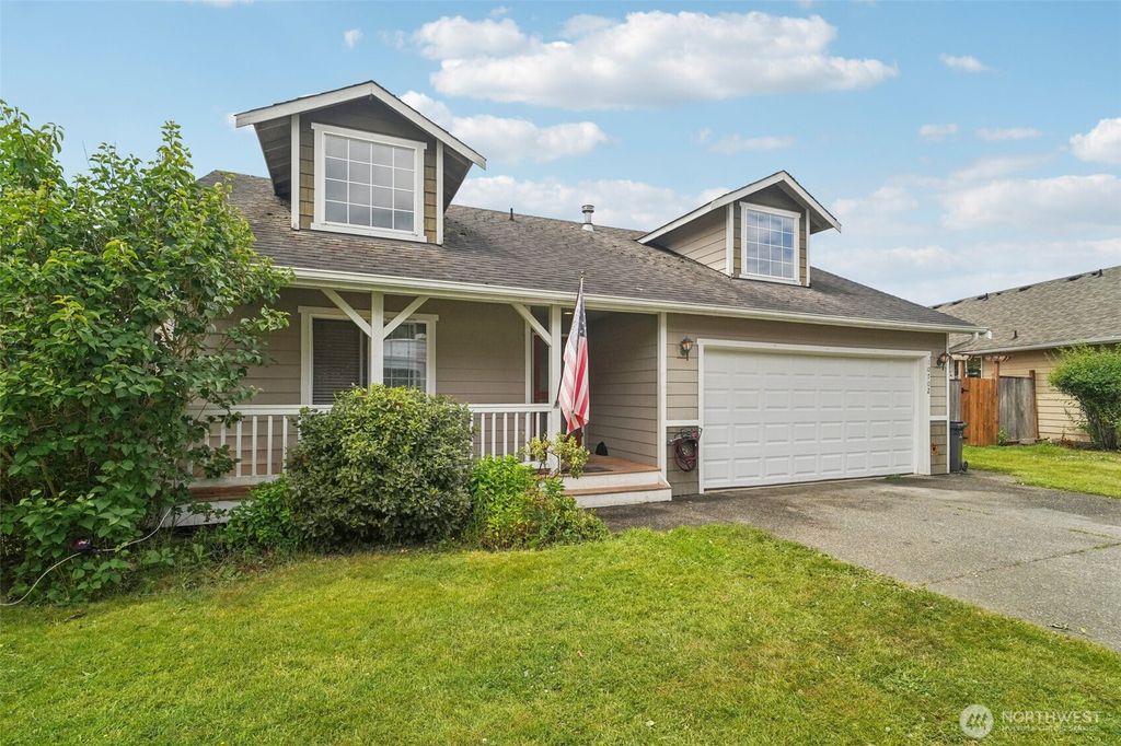 Photo of 10702 59th Avenue NE, Marysville, WA 98270 (MLS # 2391909)