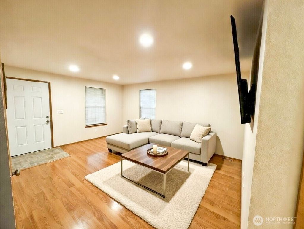 Photo of 17841 Iris Place SW, Rochester, WA 98579 (MLS # 2482510)