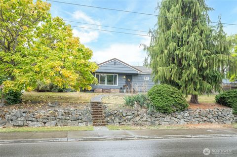 Photo of 3546 E Grandview, Tacoma, WA 98404 (MLS # 2434587)