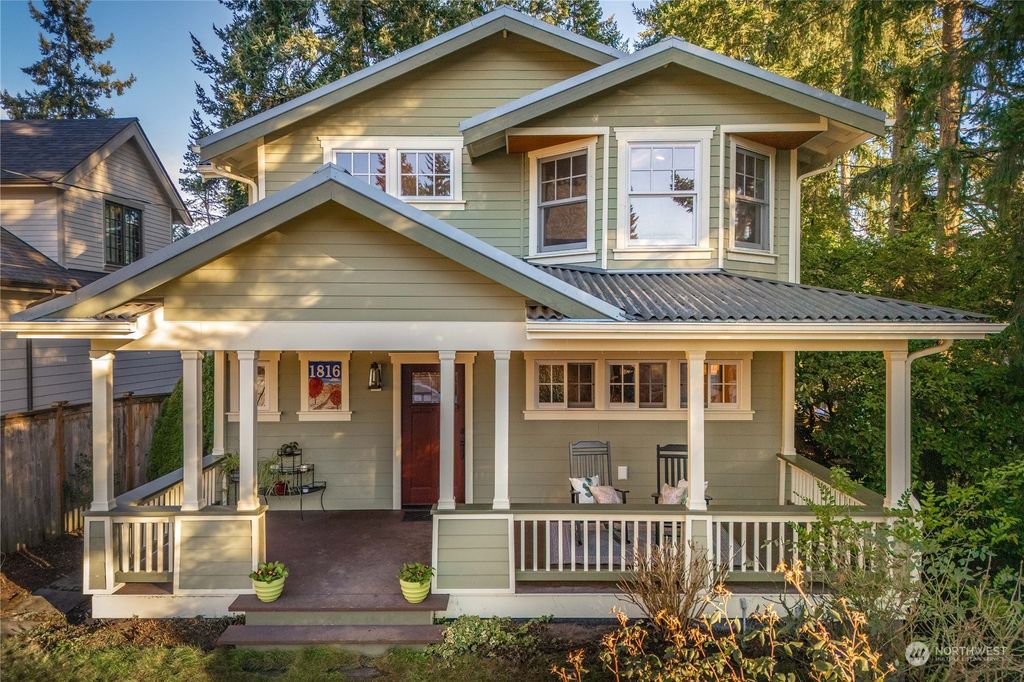 Photo of 1816 4th Street, Kirkland, WA 98033 (MLS # 2191558)