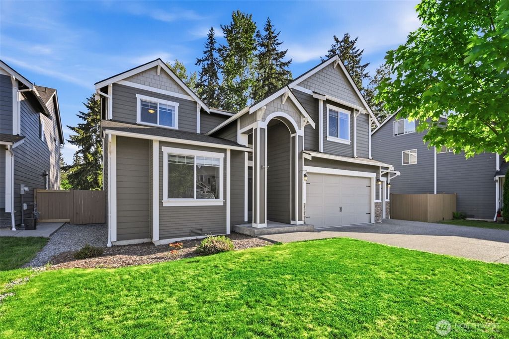 Photo of 21316 115th Street Ct E, Bonney Lake, WA 98391 (MLS # 2528531)