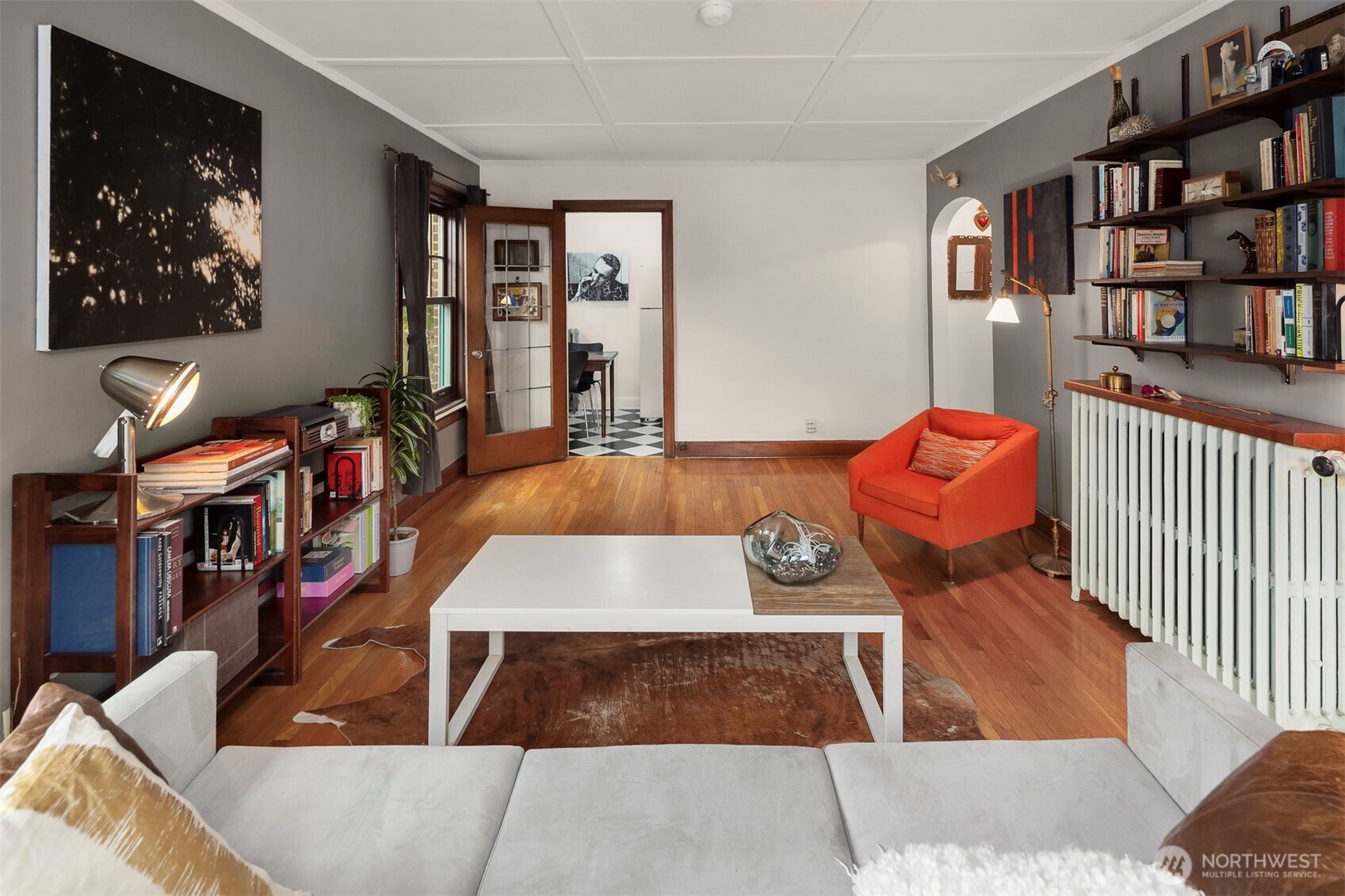 408 Bellevue Ave E 306