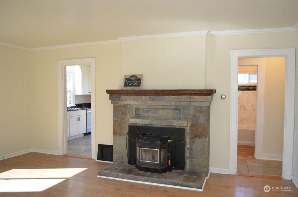 Photo of 4202 Terrace Drive, Everett, WA 98203 (MLS # 1998433)